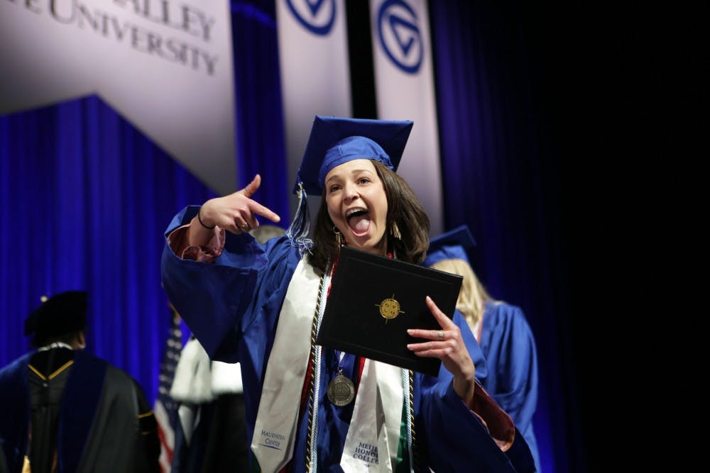 Graduation_RGB00