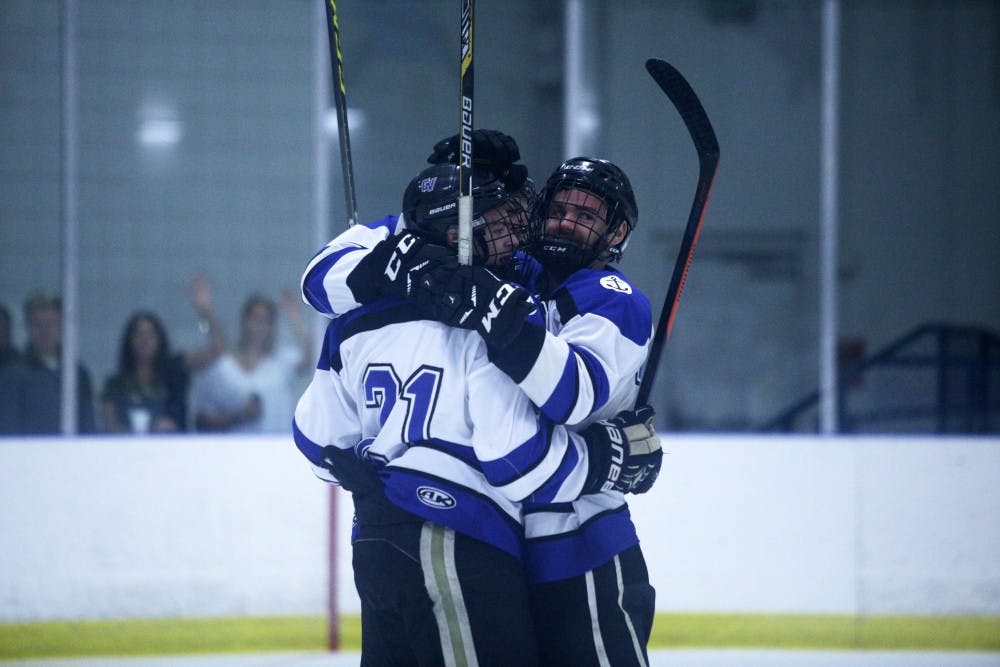 D2HockeyVsIUP_RGB16