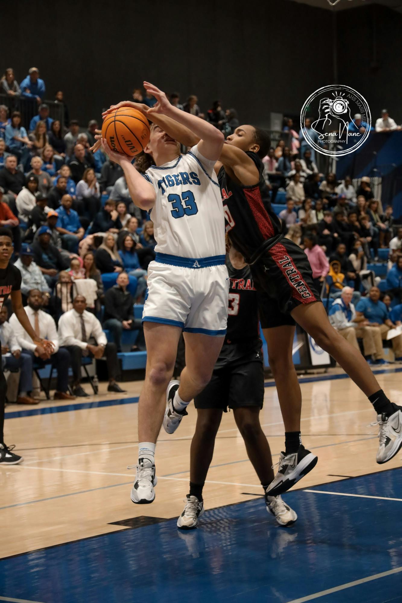 Area Championship Auburn vs. Central | Gallery By Sena Nane