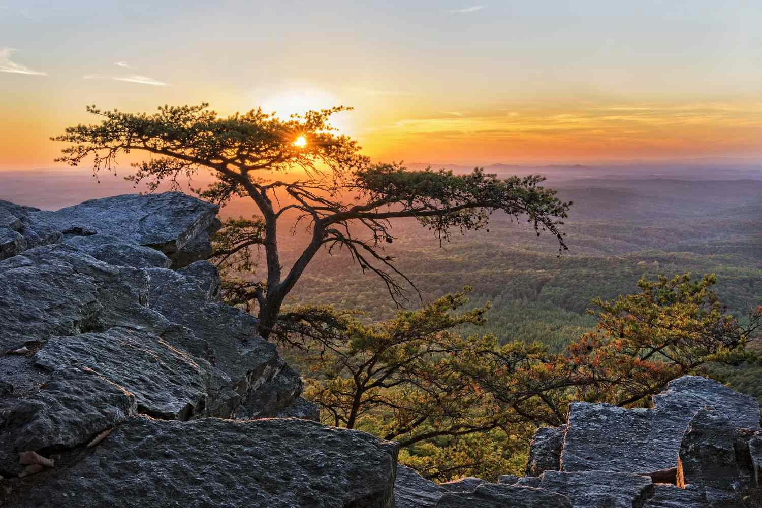 sunset-at-cheaha-overlook-1-627365420-0e5eeb37dbdf49e89b33b14c281b671f.jpg