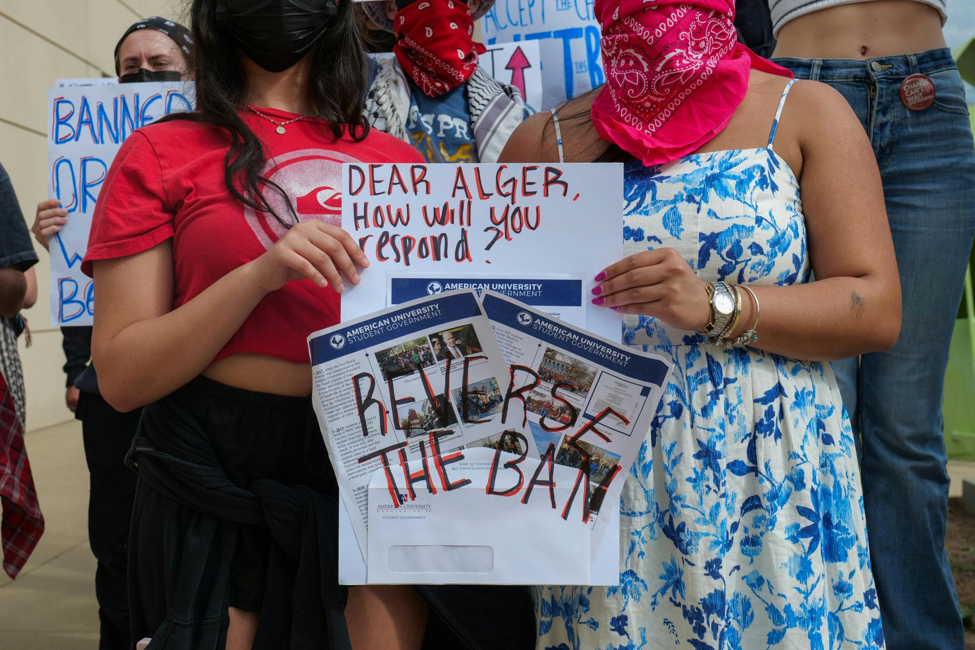 4/10 ausg silent protest - 17