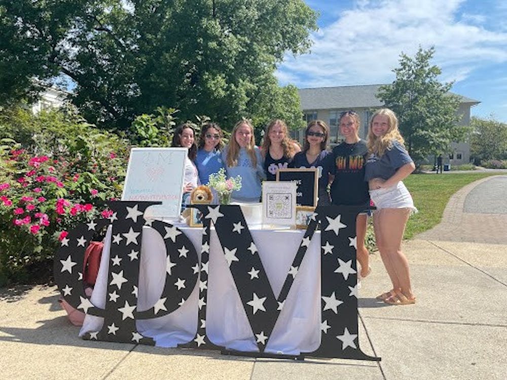 ‘These Hands Don’t Haze’: AU Phi Mu tables for National Hazing Prevention Week