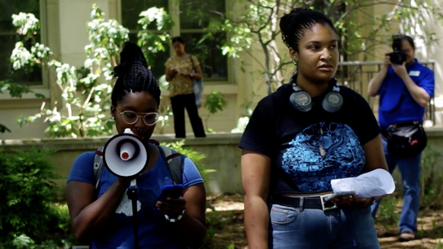 The Darkening Reads Demands