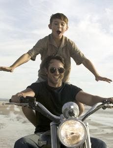 THE BIG CHILL - Elaborate shots of the beautiful Australian coastline did little to salvage director Rod Hardy's trite take on a tired theme.