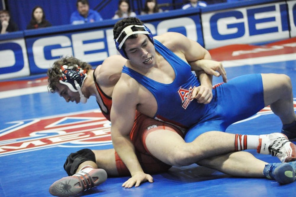 Wrestling falls to Maryland, 19-17