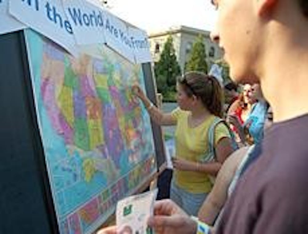 Students pinpoint where in the U.S. they are from during Welcome Week festivities.