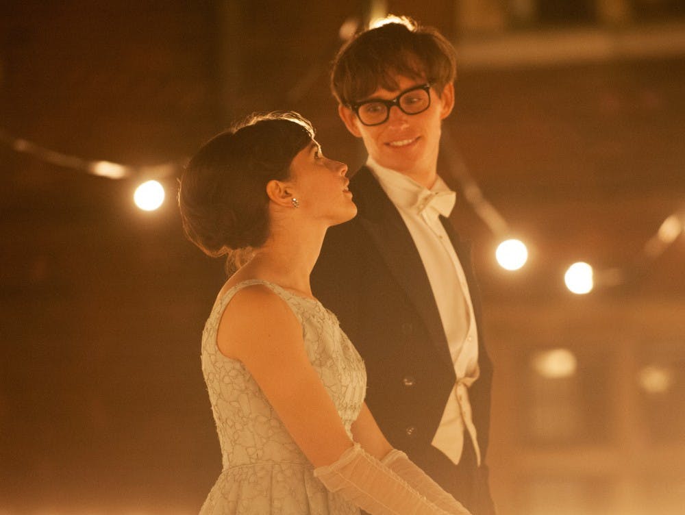 TTOE_D04_01827_R_CROP  (L to R) Felicity Jones stars as Jane Wilde and Eddie Redmayne stars as Stephen Hawking in Academy Award winner James Marsh’s THE THEORY OF EVERYTHING, a Focus Features release.

Photo Credit:  Liam Daniel / Focus Features
