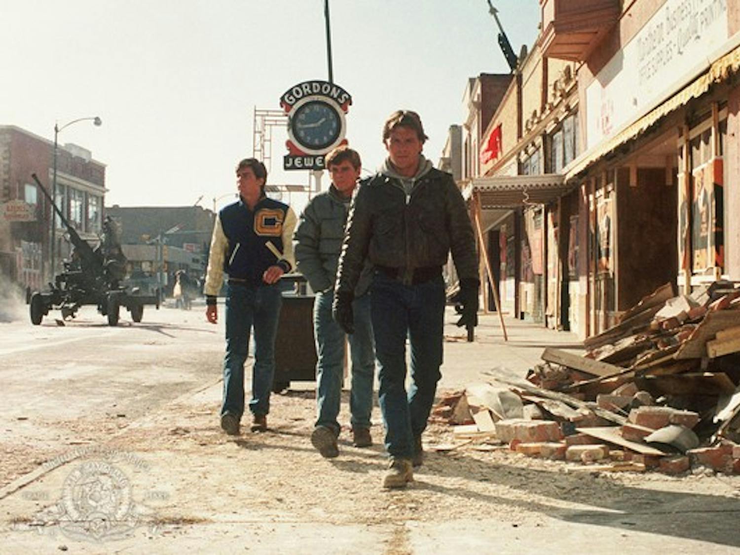 BATTLE ROYALE — Hollywood constantly pumps out remakes of both classics and little-known films. This year is no exception, with a revamped version of the Schwayze and Sheen action classic, “Red Dawn.†Directed by Dan Bradley, the film stars up-and-coming actors Chris Hemsworth, Josh Hutcherson and Adrianne Palicki. It will be released later this year.