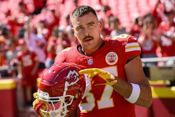 halloween roundup: travis kelce