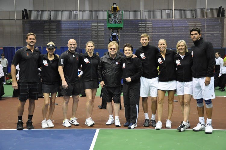 Jan-Michael Gambill, Anna Kournikova, Andre Agassi, Stefanie Graff, Sir Elton John, Billie Jean King, Eric Butorac, Rennae Stubbs, Martina Navratilova, Mark Philippoussis pose in Bender Arena during Monday night\'s World TeamTennis Smash Hits.
