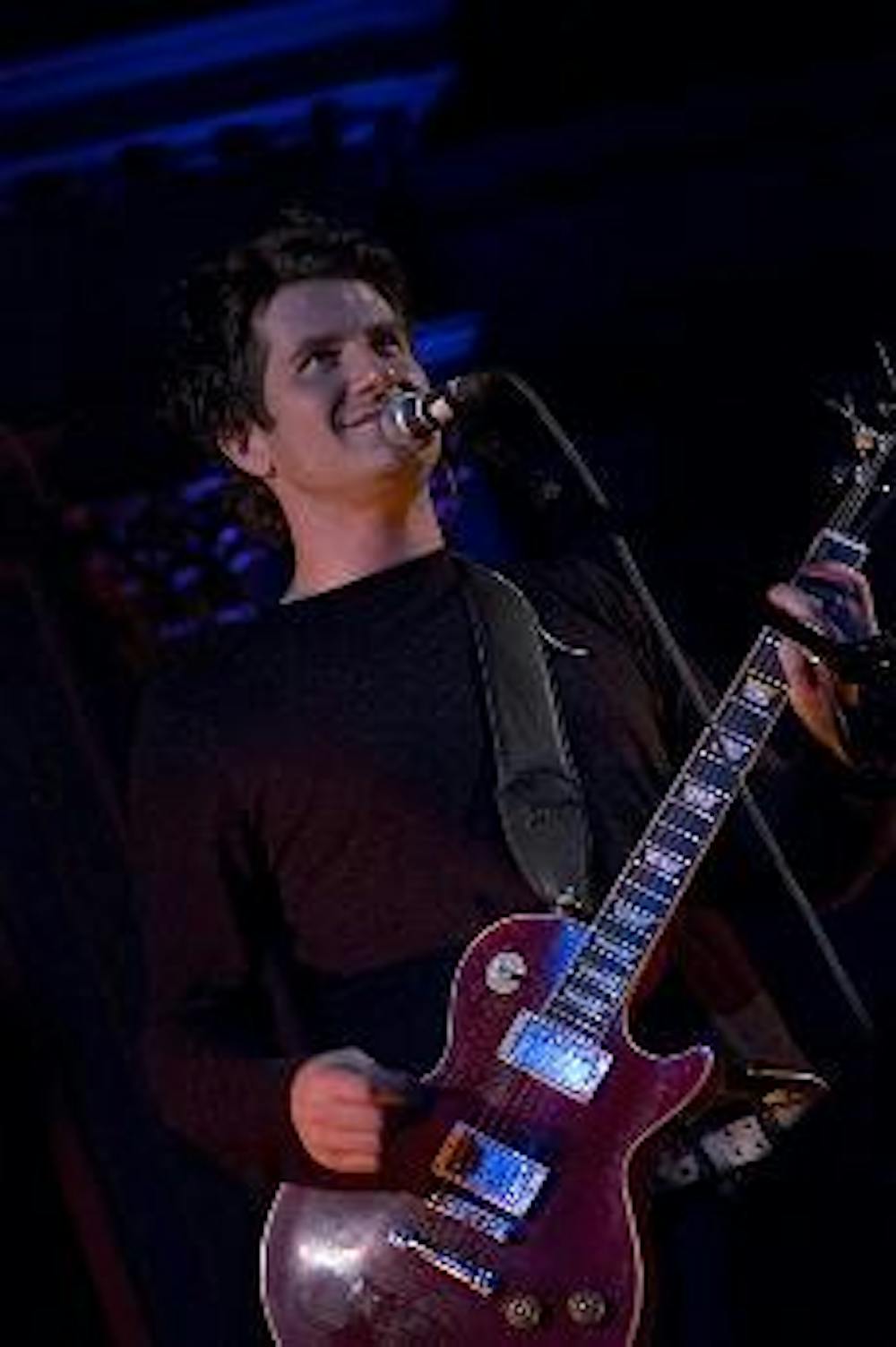 SOME MAD HOPE - Bostonian rocker Matt Nathanson, who prides himself on his ability to look past the views of mainstream media, will showcase his talents to the Tavern on Saturday.