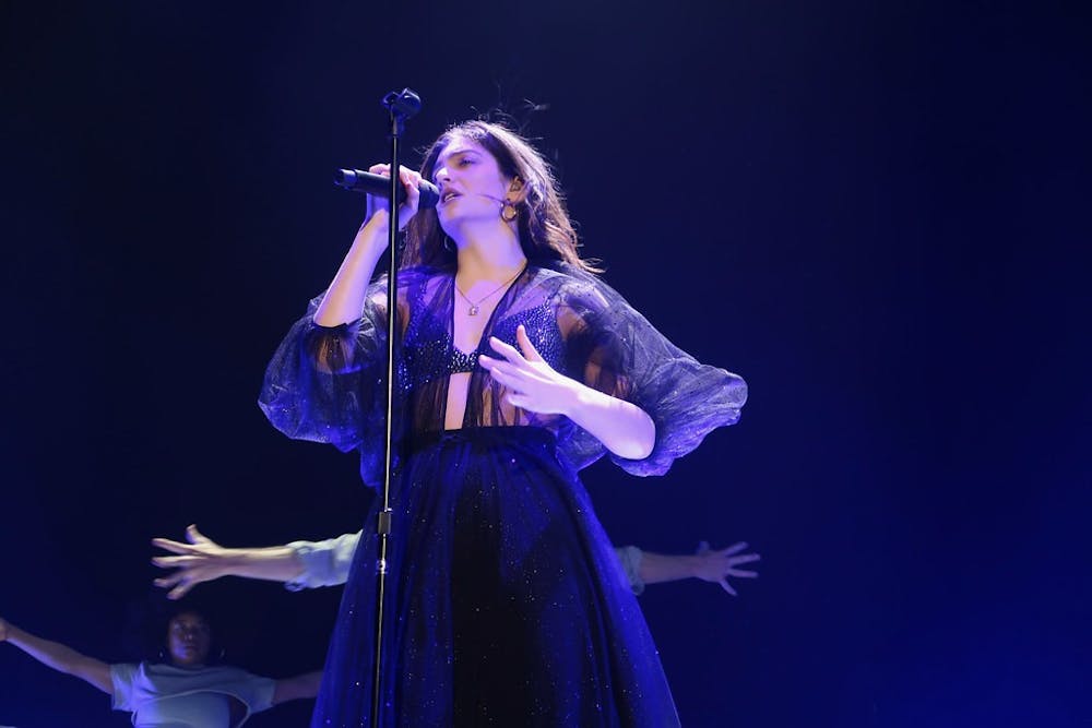 REVIEW: Breathe out and tune in, feel Lorde’s solar power