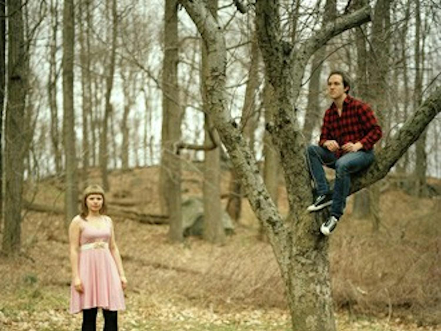 J’ADORE SAVOIR — Two college friends who had no intention of becoming a band, Savoir Adore bring honesty to a gimmicky industry.