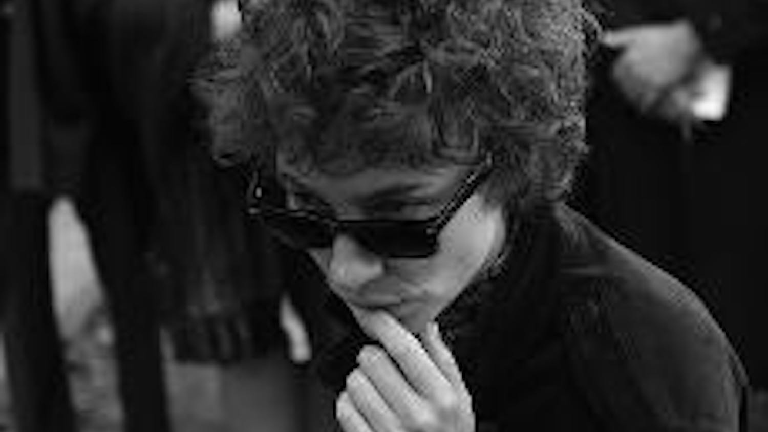 'DARK EYES' - Cate Blanchett's performance as Bob Dylan's 1960s hipster-chic persona is so well crafted that audiences will instantaneously forget the Blanchett they know from "Notes on a Scandal" and "Elizabeth."