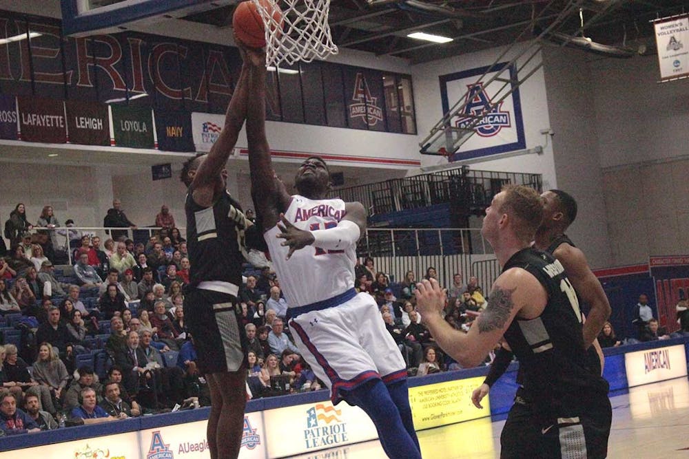 Strong guard play and gritty defense carry men's basketball win over Army