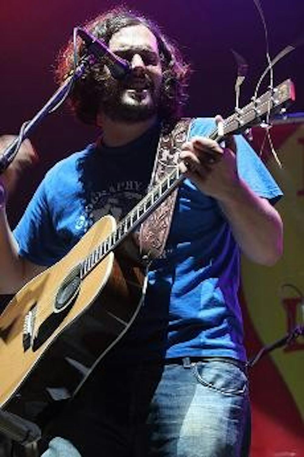 BLEED AMERICAN - Veterens rockers Jimmy Eat World played at Bender Arena Saturday night along with Paramore and Dear and the Headlights. Catchy lyrics and energetic melodies captivated both new and old fans.  