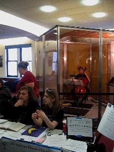 AU Spinoza Practice Club brings a welcome addition to MGC with its glass practice cube.