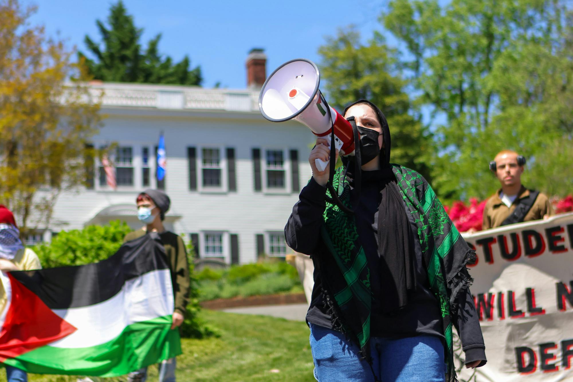 4/23 sjp walkout 24 - The Eagle