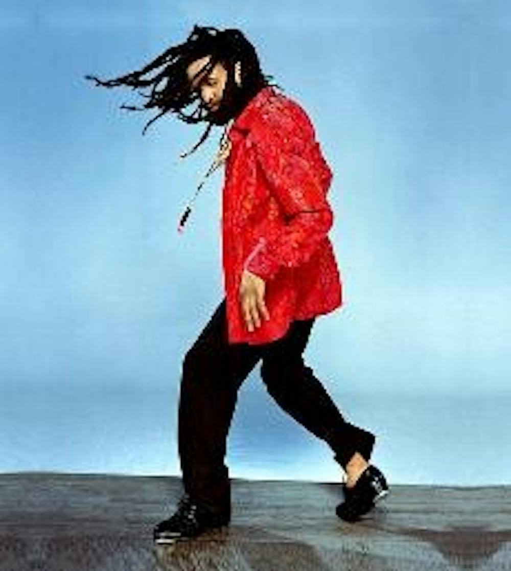 Savion Glover tap danced to a full house at Warner Theatre in downtown Washington.