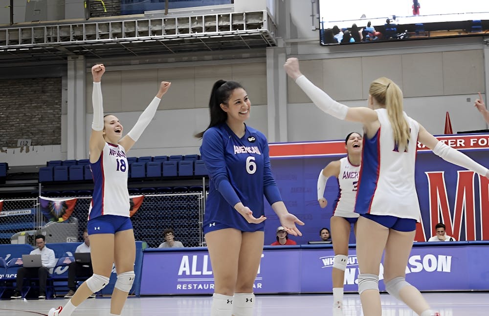 volleyball enters patriot league pic