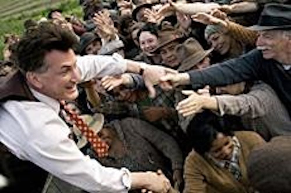 Sean Penn plays to the crowd in new adaptation of Robert Warren's classic novel about politics.