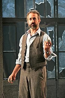 Thomas Stockmann (Urla) seeks truth.