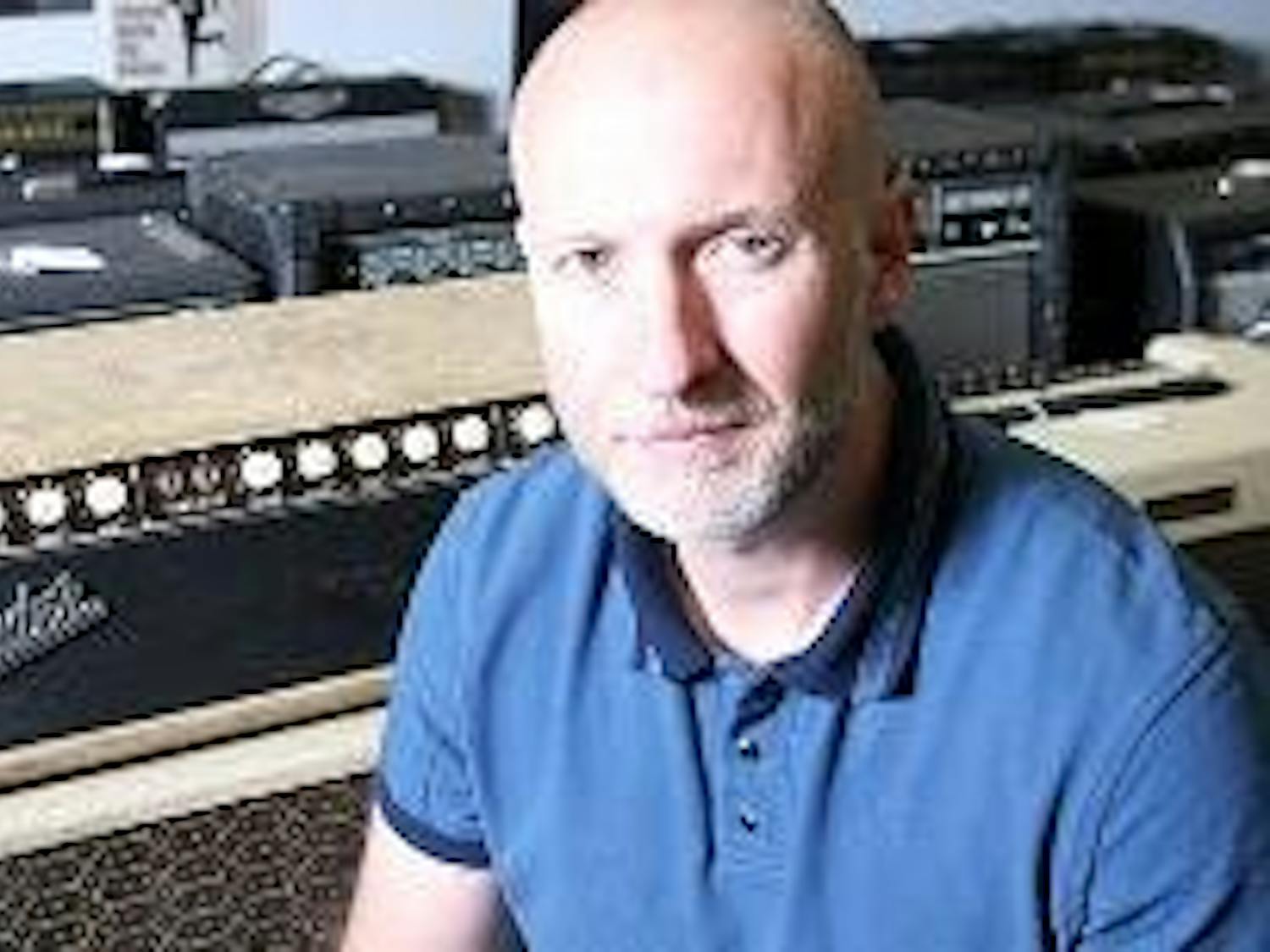 Bob Mould blows up the 9:30 club with his musical stylings.