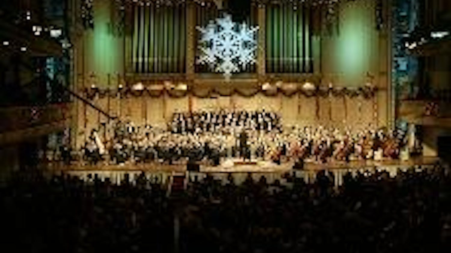 The Boston Pops performance mixed holiday favorites with classical standouts.