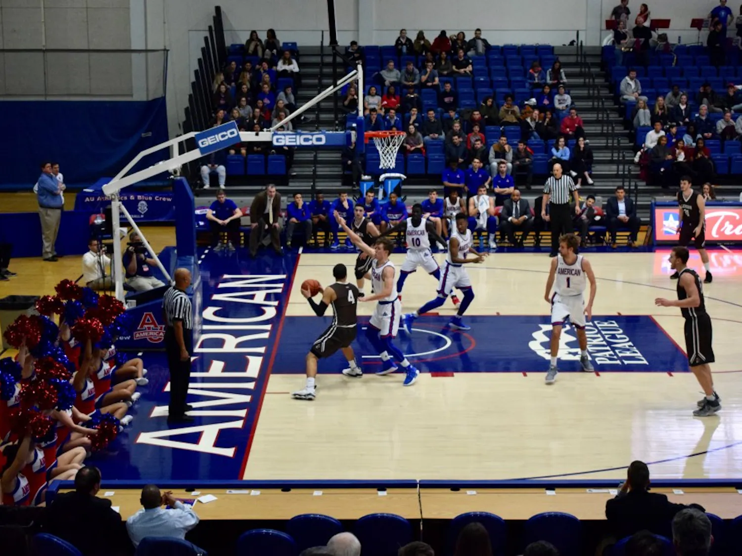 Saturday Men Basketball Main