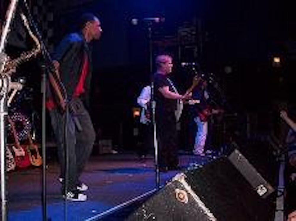 BEAT IT - Celebrating their 30th year, Birmingham, England-based ska rockers The English Beat are finally starting to make a foray into the competitive U.S. music industry. Their Saturday show at the 9:30 club blended an array of followers, from MILFs to 