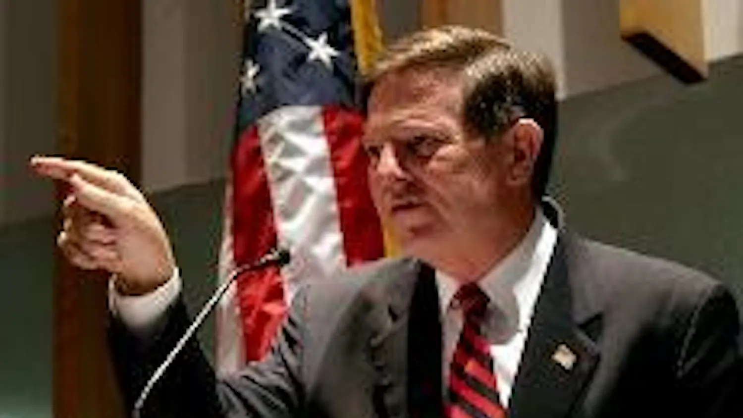 POLITICAL MIND-Tom DeLay speaks Friday night in an event sponsored by the Kennedy Political Union.