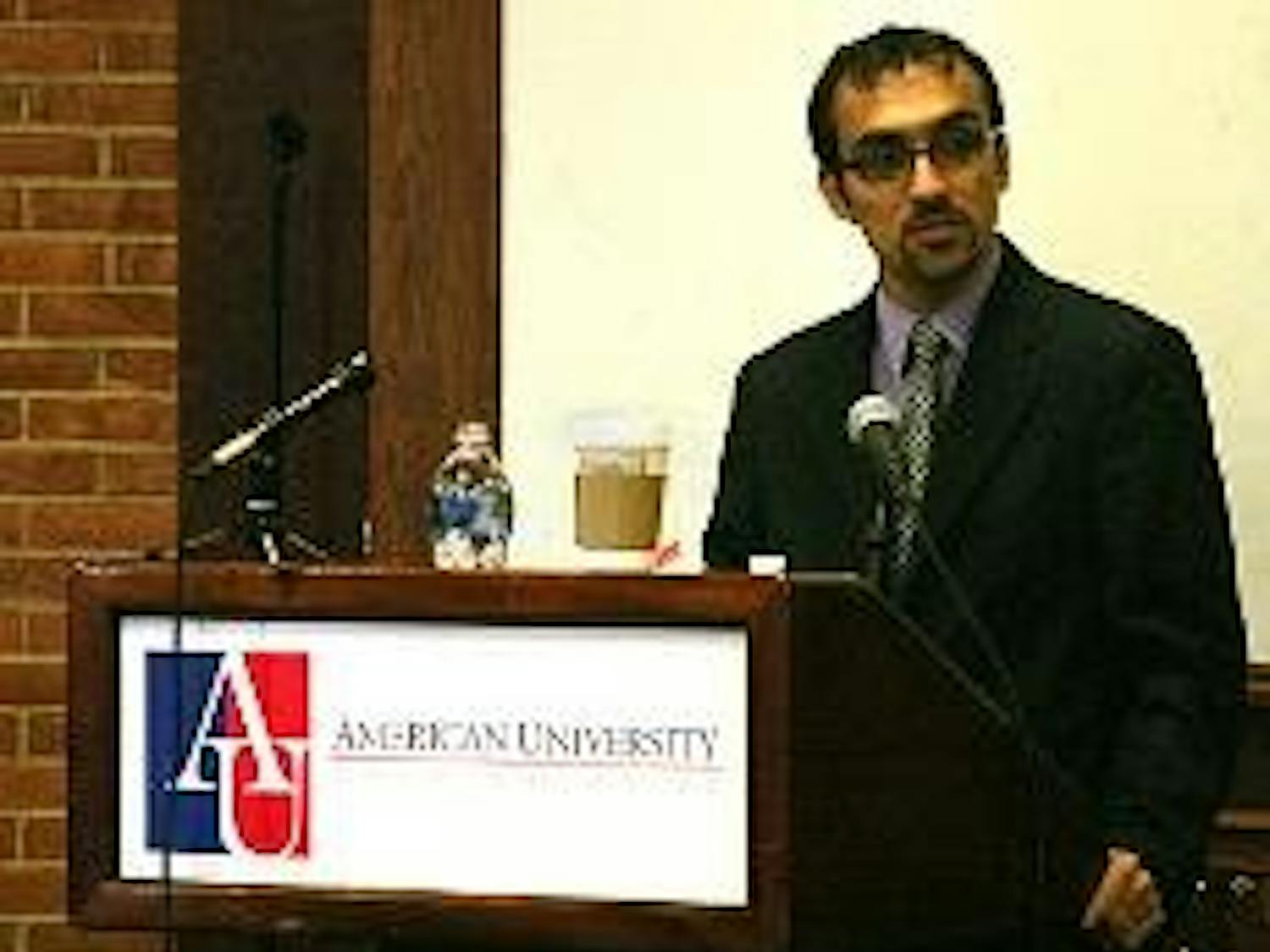 Bilal Wahab gave his reaction to Hussein's death sentence and its connection to U.S. politics at a forum Monday.