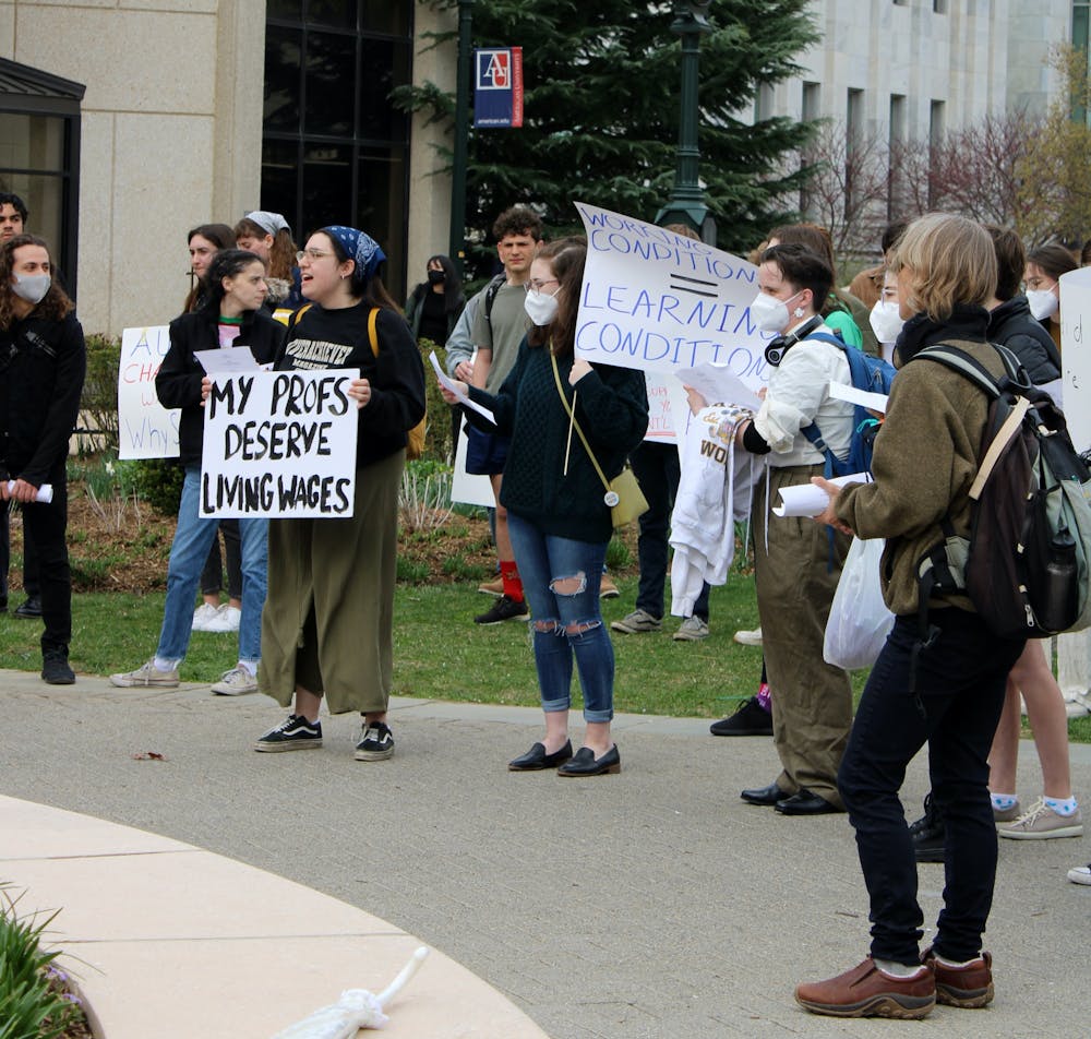 AU community shows support for adjunct, graduate student and staff unions amid negotiations