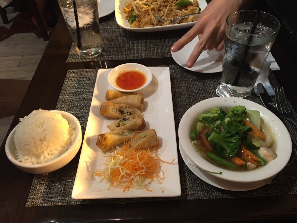 I-Thai Restaurant & Sushi Bar, 3003 M St NW, Washington, DC