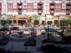 The Clarendon Metro stop on the orange/blue lines features an expansive shop and diner selection, including an Apple Superstore near the stop.