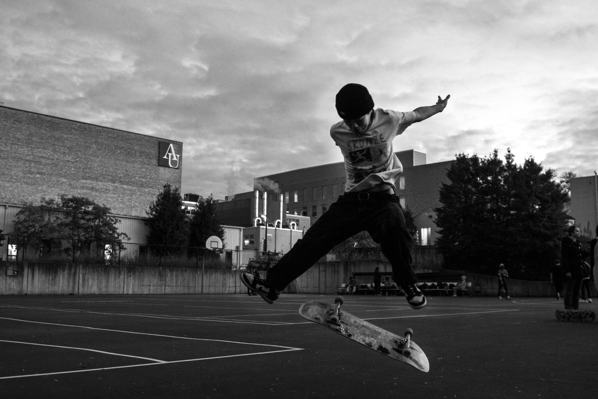 PRINT meltzer center - skaters pic