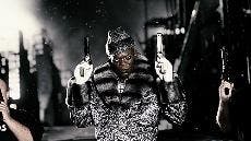 RENEWED 'SPIRIT' - "The Spirit" DVD special features contribute to the understanding of the film's artistic complexity. One of the most interesting featurettes, "Green World, " describes the making of the movie, almost all of which was filmed on a green s