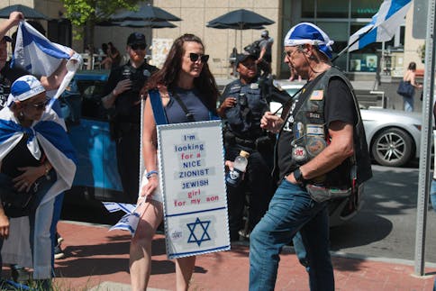 day 8 pro israel counter protest