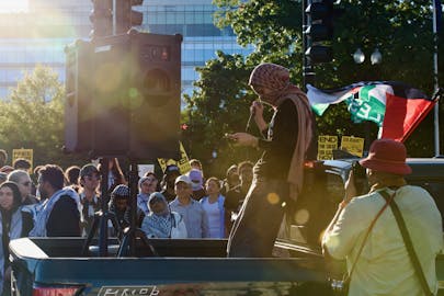 A_Moment_in_the_Noise