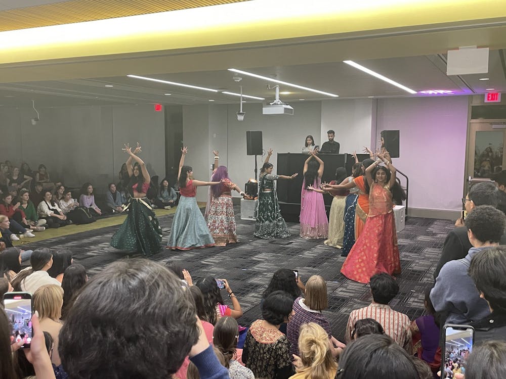 AU’s Hindu Student Association brings the Indian community together for a Deewangi Diwali celebration