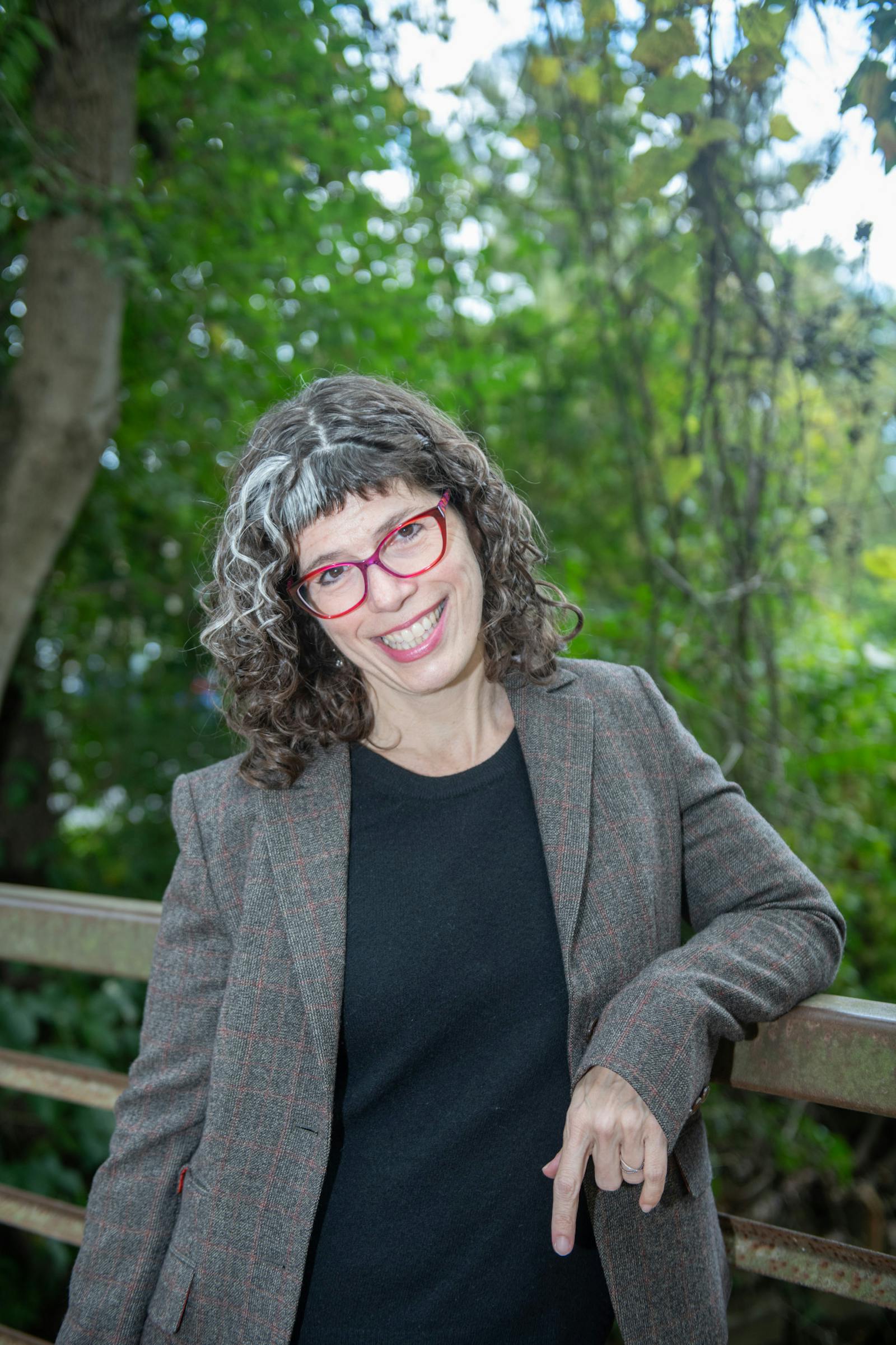 作者兼教授Dana R. Fisher成为环境、社区和公平中心主任的新篇章