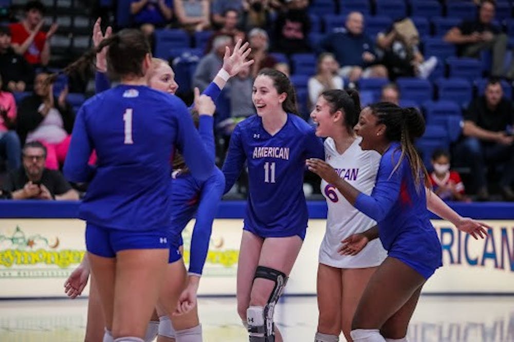 volleyball vs. holy cross