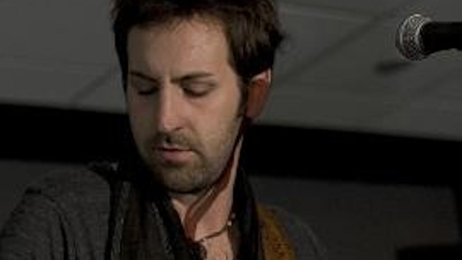 NOT SO JADED - Singer-songwriter Josh Kelley connected with fans Saturday night in the Tavern. The musician's' candid commentary and constant compliments, as well as his emotional lyrics, made the audience feel right at home.