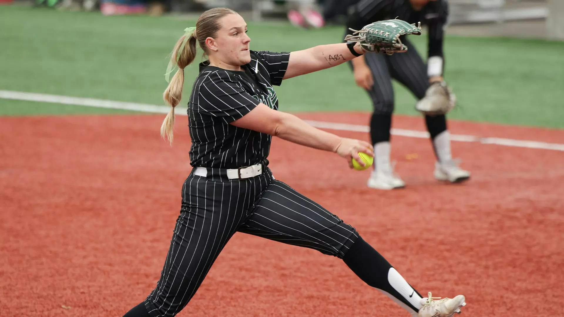 portland state softball.jpg