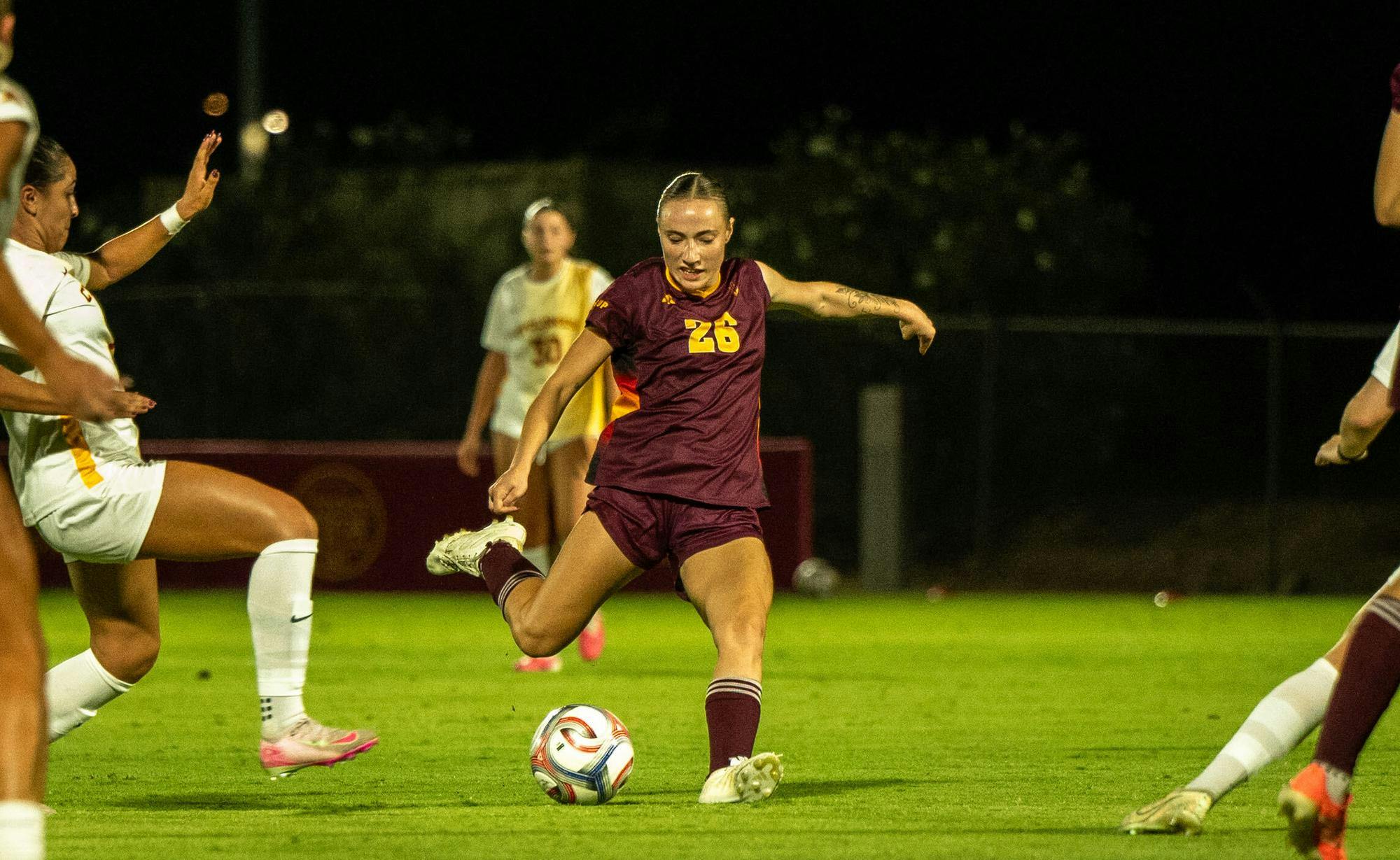 26-Ella-Kettles-takes-a-shot-against-Iowa-State-University-October-8-2026.jpg