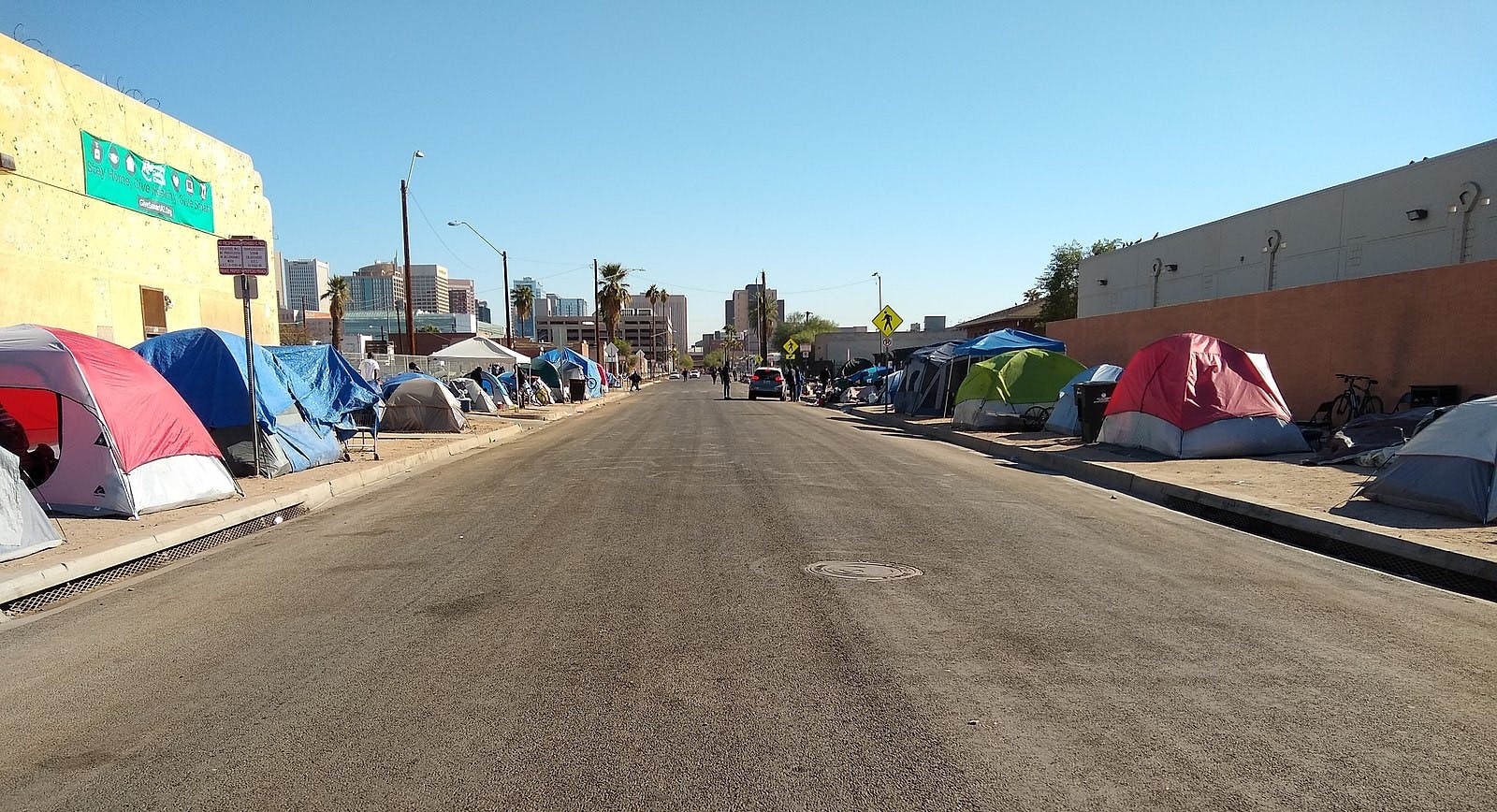Phoenix_AZ-_West_Madison_Street_near_homeless_shelter_services.jpg