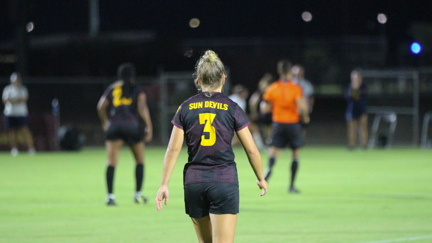 WSOC>>09-29 vs CAL (H.Rogalski) 14.jpg