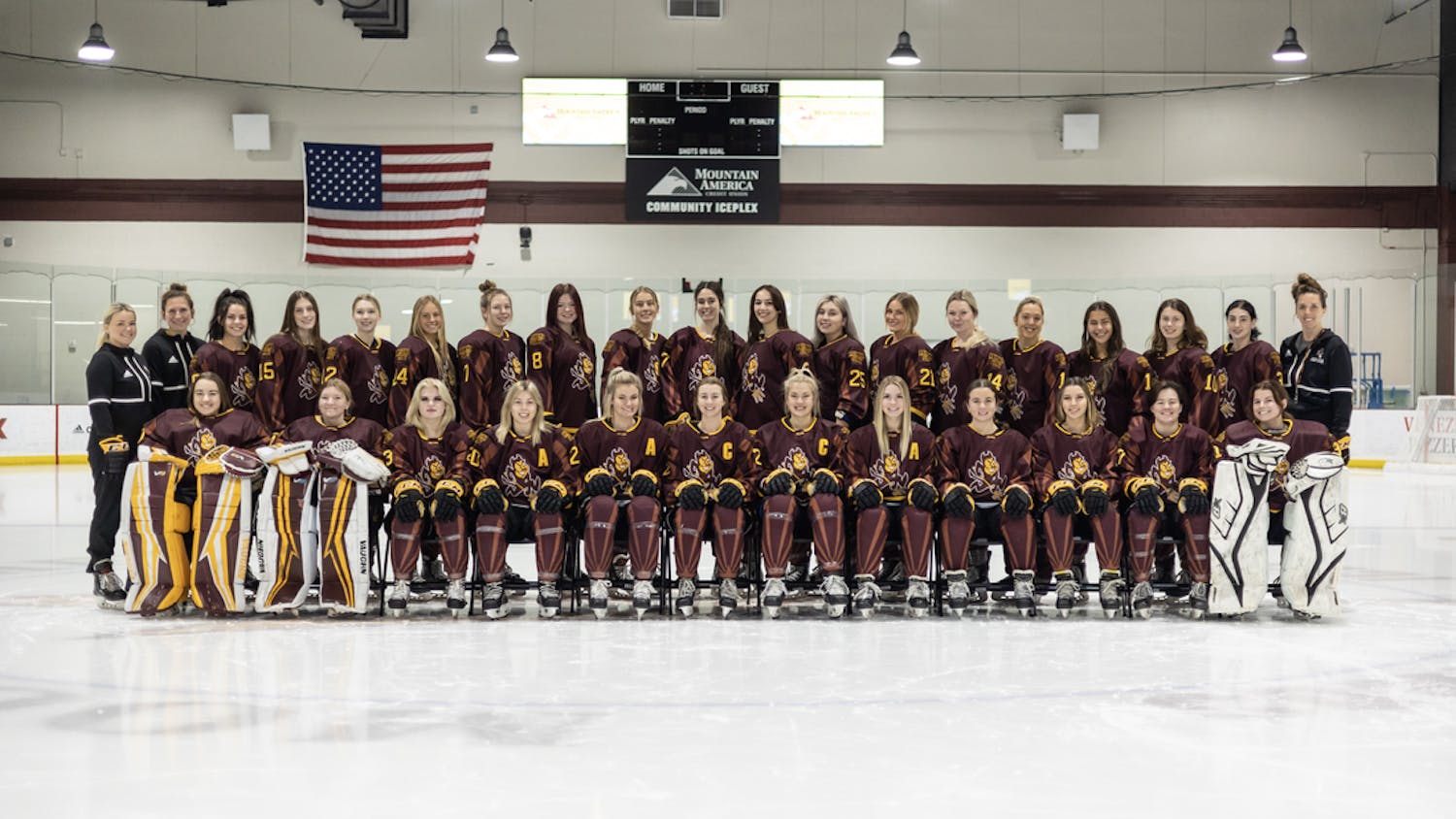 23asuwomenshockeyteam.png