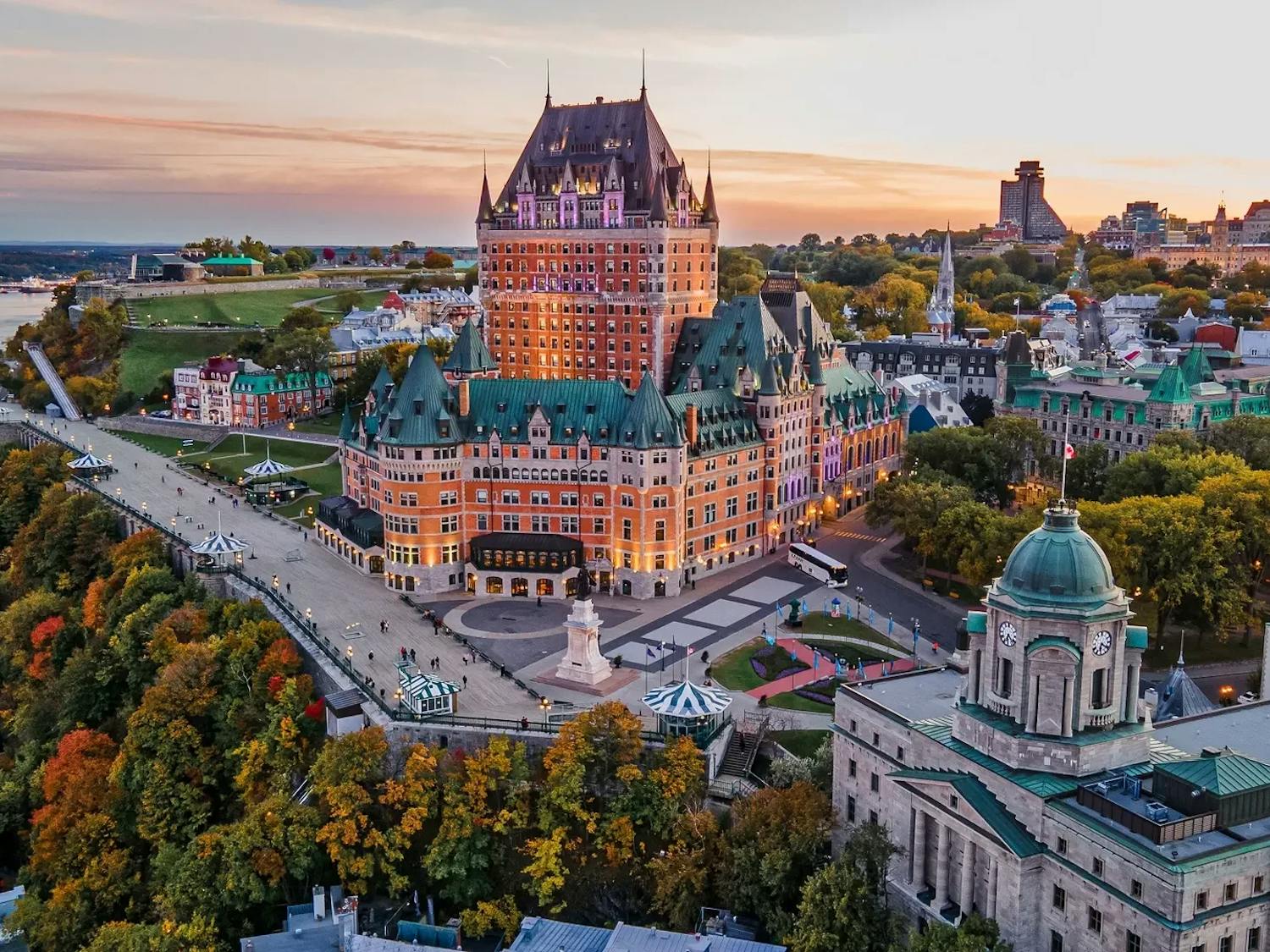 QC-Chateau-Frontenac_hero.webp