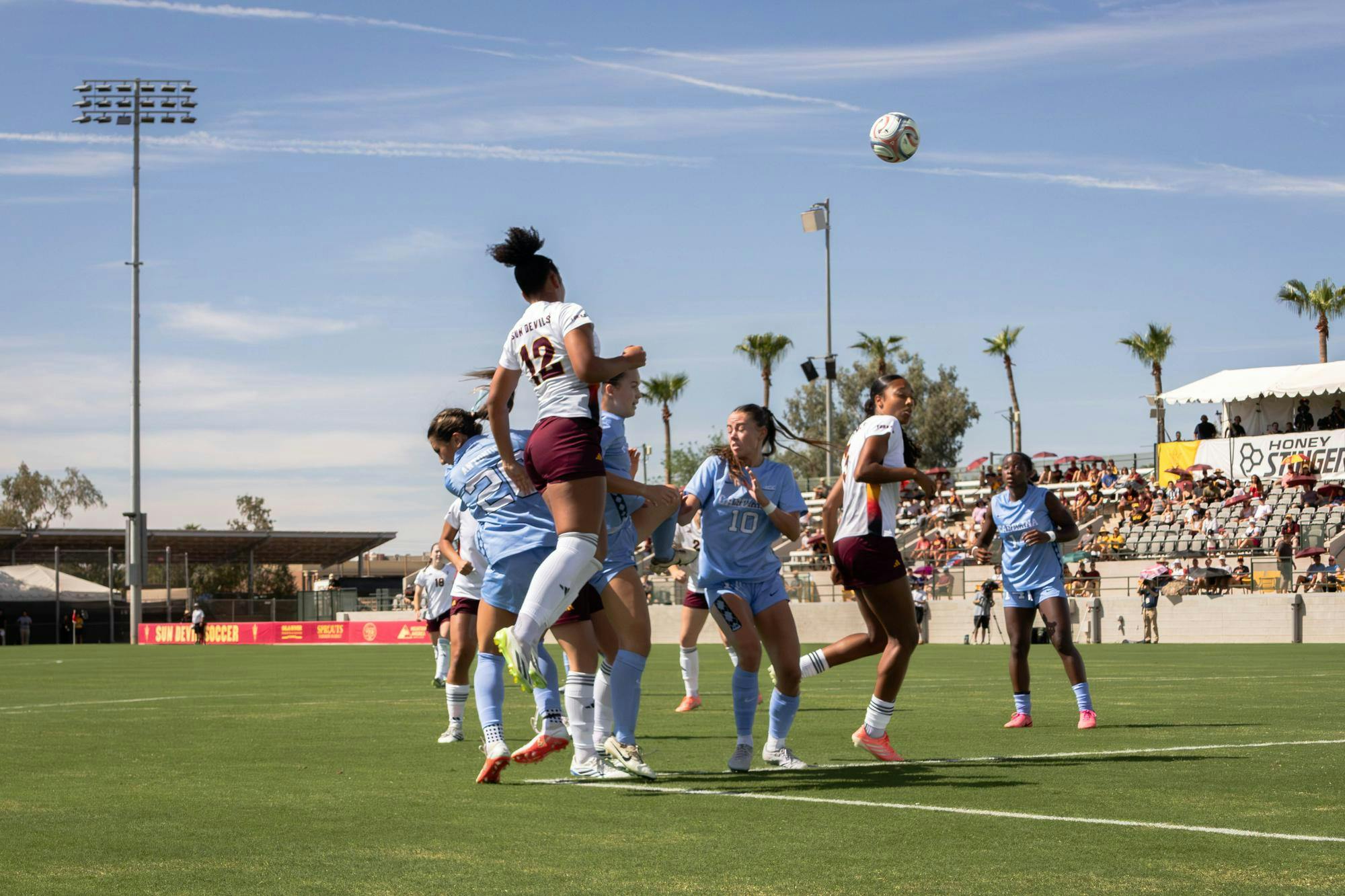 womenssoccer4.jpg